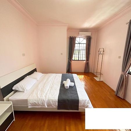 Ling'S Homestay Miri Exteriör bild
